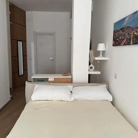 La Casa Di Ciui Ad Un Passo Da Via Toledo Daire Napoli